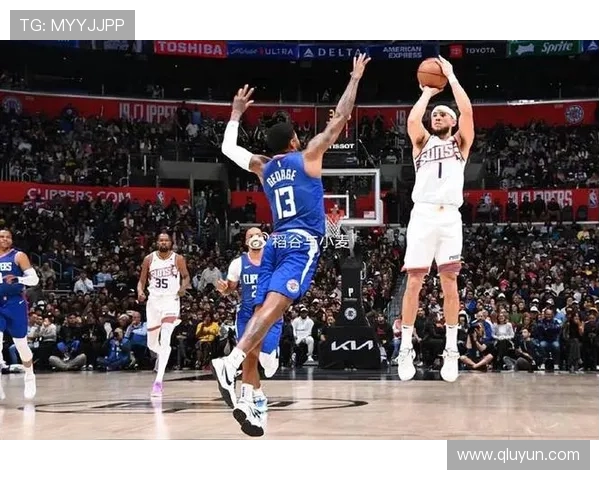 布克分享球队制作祝贺视频 主帅奥特迎执教首胜激动不已